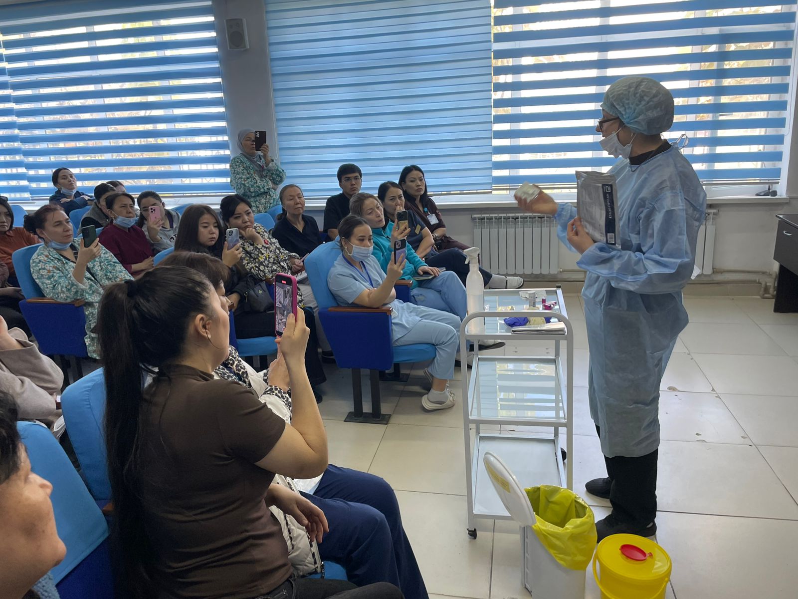 Правила постановки экспресс-тестов на ВИЧ 4-го поколения