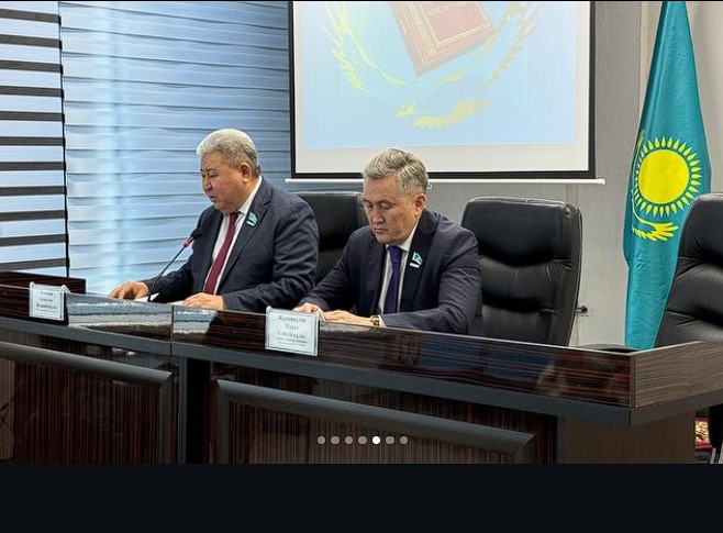 Әділетті және Прогрессивті Қазақстанның Халықтық Конституциясы үшін!